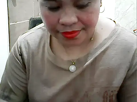 cutechubby online show from February 7, 1:09 am