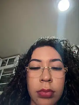 VictoriaaRose online show from June 30, 3:50 am