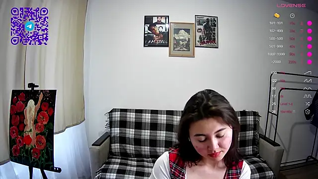 ArianeRandy online show from May 8, 3:37 pm
