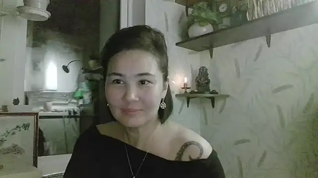 Nettie Allie online show from January 6, 8:01 pm