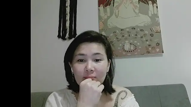 Nettie Allie online show from March 22, 11:22 pm