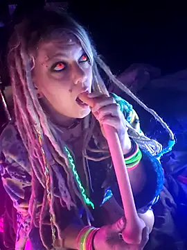 Horny hippie online show from October 31, 5:31 am