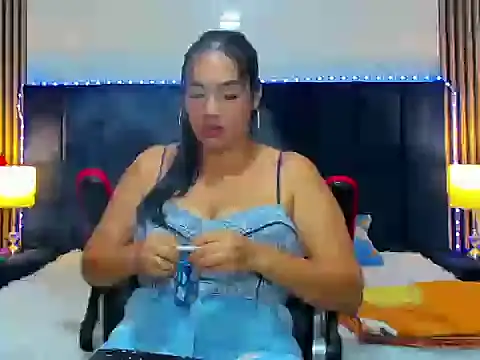 AzumiWalker online show from January 5, 6:44 pm