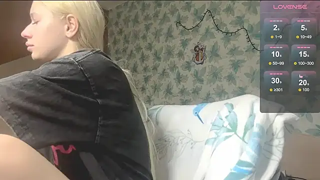 Barbie Blondie online show from March 24, 4:12 pm