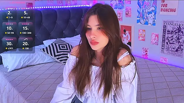 Danielle Eddwards online show from April 8, 5:42 am