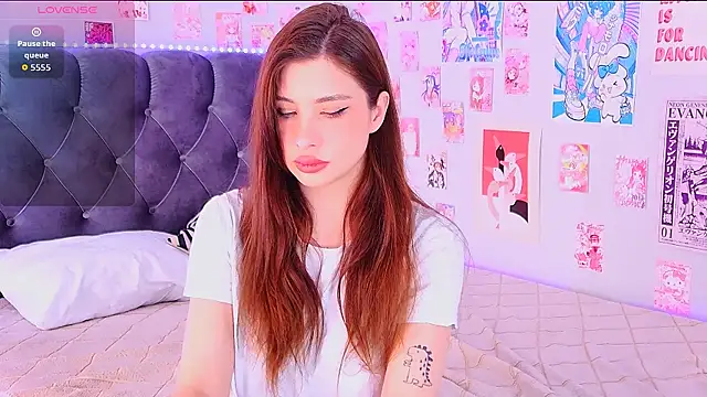 Danielle Eddwards online show from April 6, 6:03 am