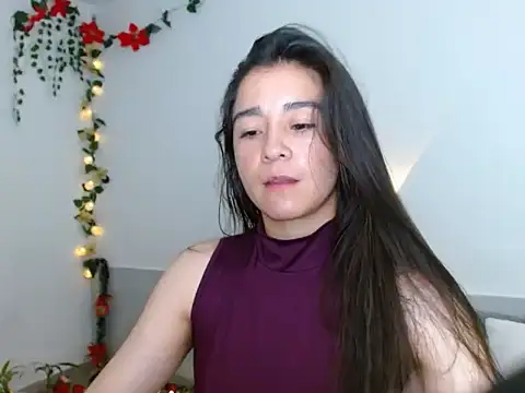 seductrixee online show from December 22, 2:04 am