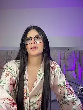 ZafiraNavarro online show from May 10, 9:06 pm
