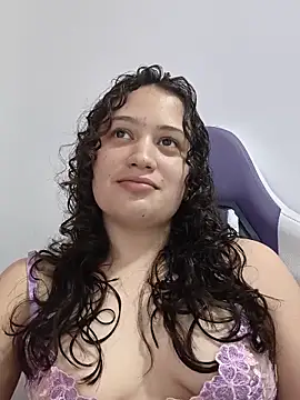Alana 444 online show from May 17, 4:33 am