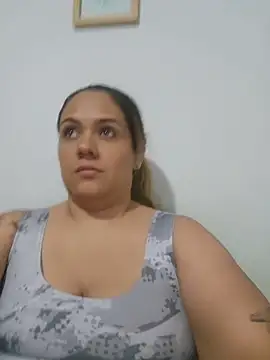 LoreinnFox online show from May 16, 9:47 pm