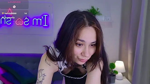 Little Shawty Witch online show from December 4, 4:52 pm