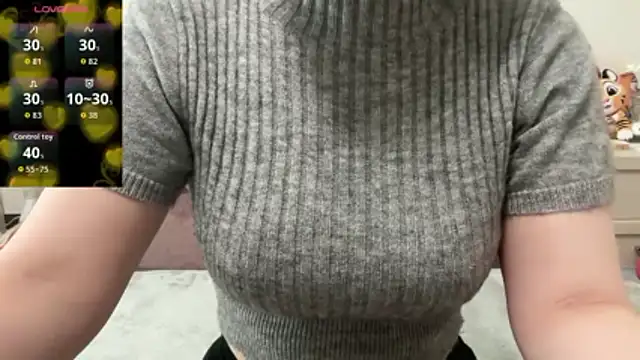 Soratan1218 online show from February 13, 4:03 am