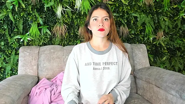 Dennis 08 online show from December 15, 1:27 pm