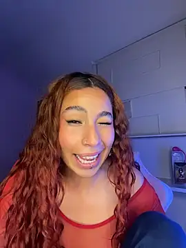PrettyChloe  online show from May 19, 1:56 am