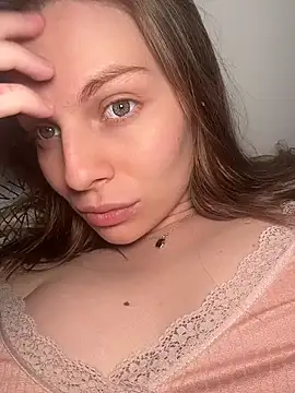 d0uble trouble online show from April 16, 9:14 pm