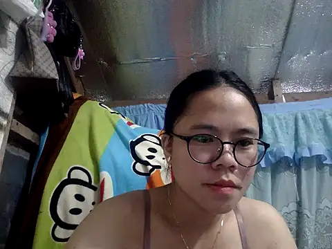 xxdreamgirl69 online show from May 25, 11:37 pm