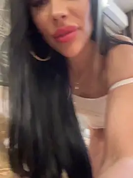 Sweet little gir online show from May 7, 4:11 pm