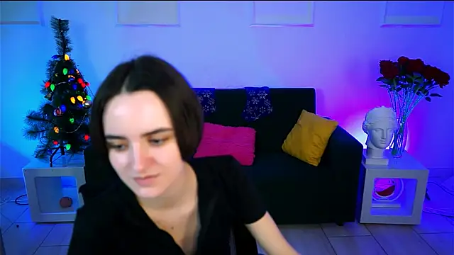 KateWillows online show from January 7, 4:16 am