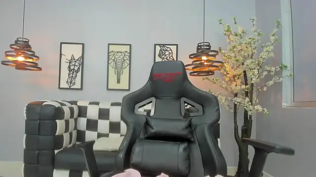 SofiCuutee online show from December 13, 7:53 pm