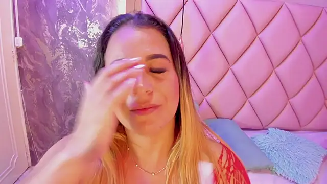 MHONIKBELUCCI online show from March 8, 2:04 am