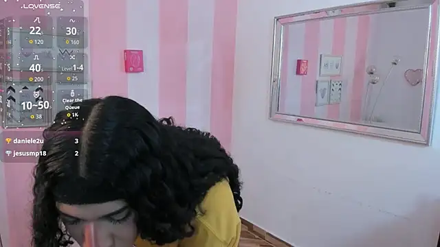 Amaia Monroe online show from May 20, 1:57 am