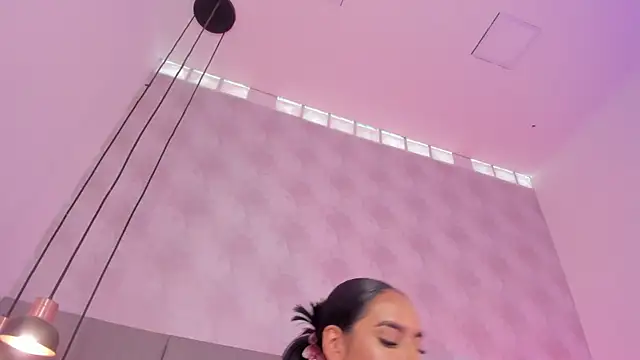 Emily luve online show from May 22, 9:46 pm