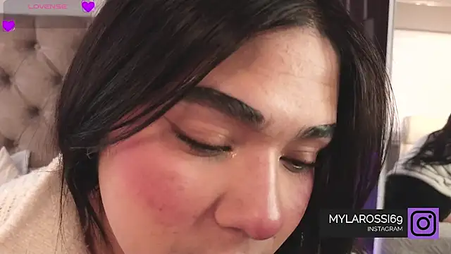 Mylarossi online show from May 20, 4:15 pm