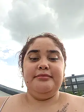 candybomb online show from December 17, 8:46 pm