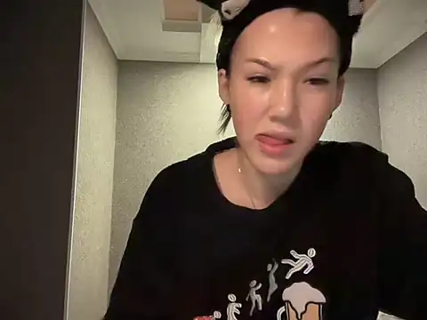 lilXdomii online show from December 17, 6:12 pm