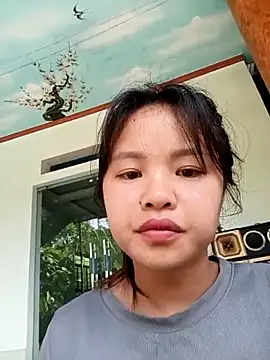 Pretty-haert online show from May 22, 8:01 am