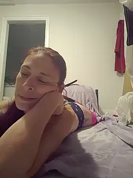 poleslut69 online show from December 5, 12:21 am