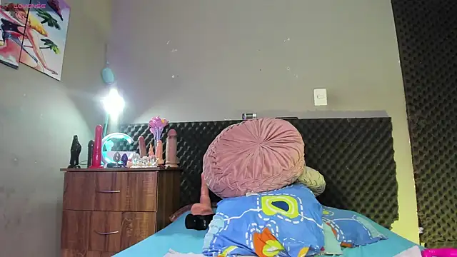 Shadia Squirt online show from May 16, 8:52 pm