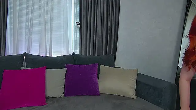 Kitty Asstronaut online show from May 8, 1:09 am