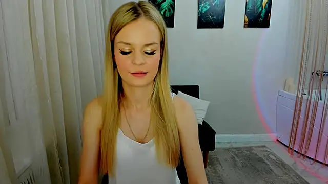 MidnighteAura online show from May 23, 5:55 pm