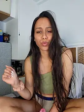 Maeveleigh xo online show from January 8, 8:57 pm