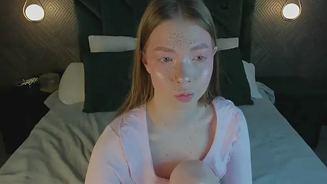 Tessa Sunn online show from February 6, 1:09 am