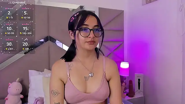 Dreammy Kitty online show from May 27, 1:08 pm