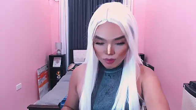 Fantacyloverr online show from February 26, 10:58 am