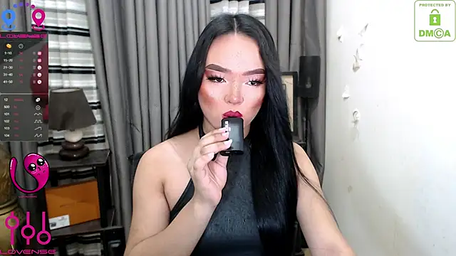 Fantacyloverr online show from May 8, 3:54 am