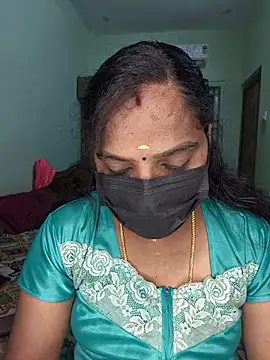 Tamil Pallavi online show from July 24, 2:04 pm