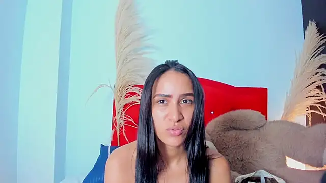 Samantha luv  online show from May 13, 3:45 am