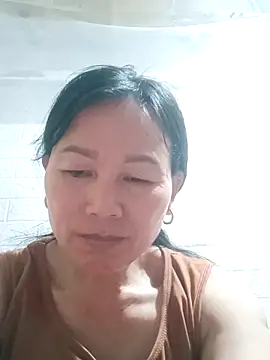 Lili-123k online show from May 6, 4:38 am