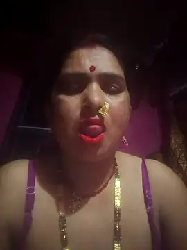 Your-shreya143 online show from April 29, 9:42 pm