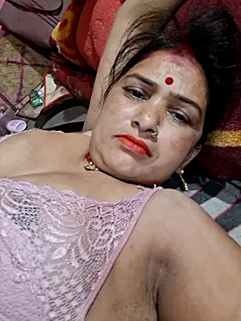 Your-shreya143 online show from May 25, 11:48 pm