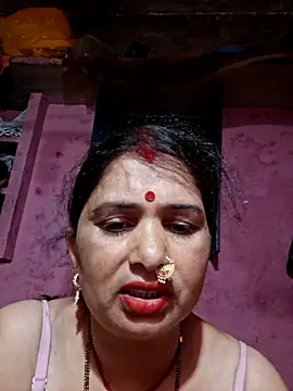 Your-shreya143 online show from May 16, 9:14 pm