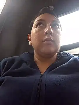 Valeria montana  online show from April 8, 4:09 pm