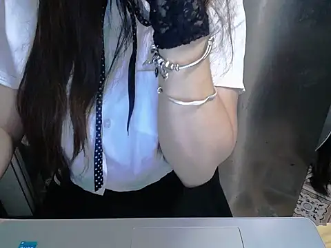 maian love online show from May 9, 7:38 pm