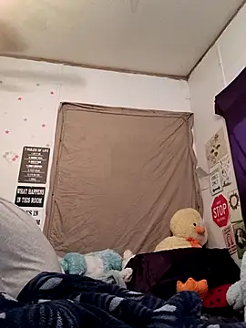 snowbird1117 online show from January 15, 12:38 am