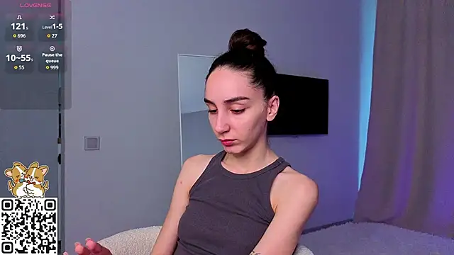 Elizwise online show from May 7, 7:23 am