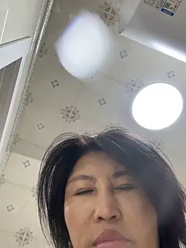 luckybaby666999 online show from May 21, 2:04 pm